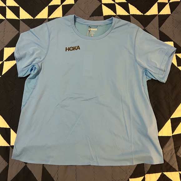 Hoka Short Sleeve Sz XL NWT - Picture 4 of 4